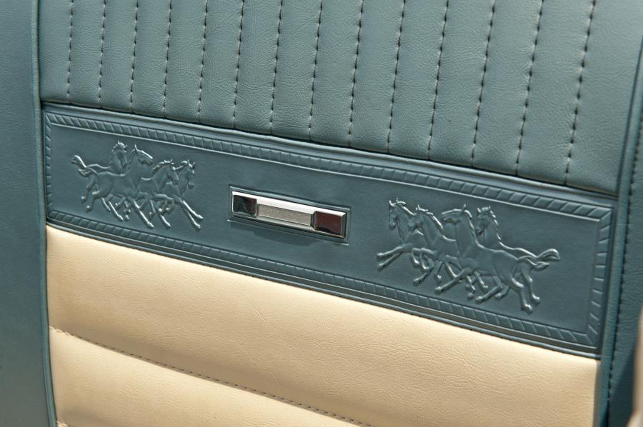  Ford Mustang 289 K-Code Convertible 1965 года  (фото 13 из 20)